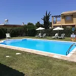 Case de vacanță Filia Almiros Beach