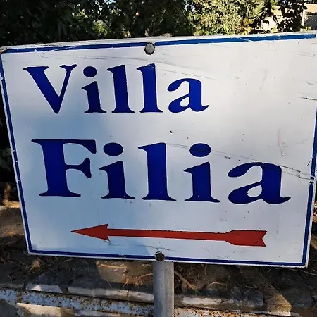Filia *
