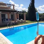 Filia Almiros Beach