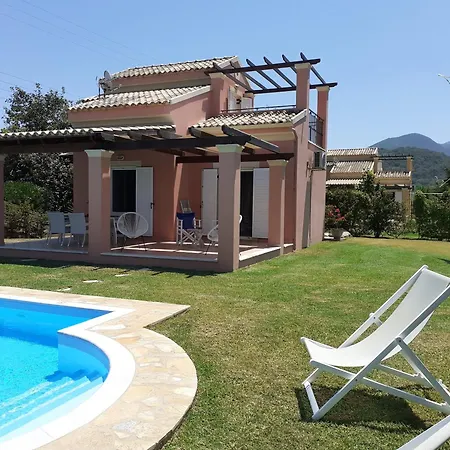 Filia * Almiros strand