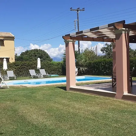 Filia * Almiros Beach