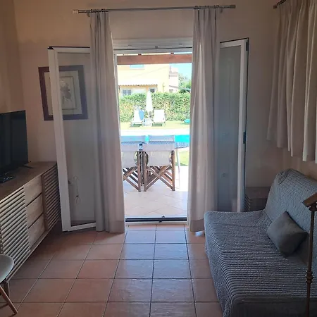 Filia Vakantiehuis Almiros strand