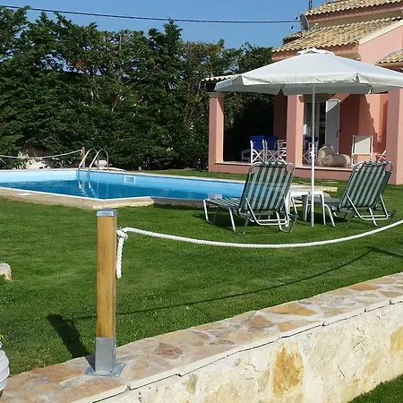 Filia * Almiros Beach